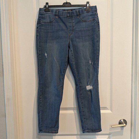 Judy Blue Jeans Women's 32 Blue Boyfriend Pull on Denim Destroyed Jegging Relax - Picture 3 of 16